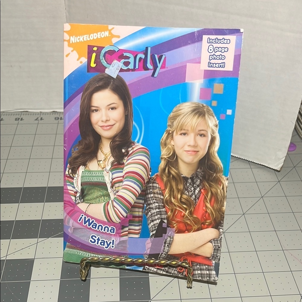 Nickelodeon iCarly book I wanna stay paperback